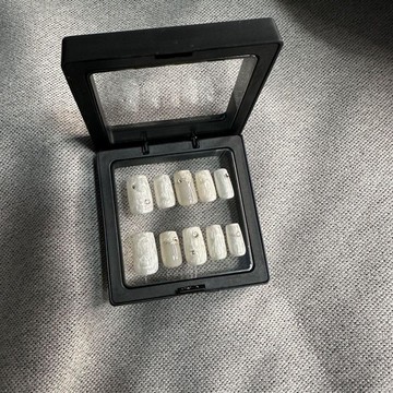 ➕加一純手工💅法式邊貝殼甲螺紋膠鑽方形跳色定製手工穿戴甲短款美甲貼片新年爆