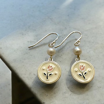 純銀 鬱金香(白) 925 防敏感 淡水珍珠 耳環