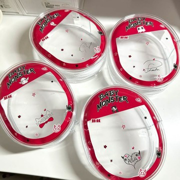 春季上新🌸桃園出貨🌸寶怪babyMonster原創設計可愛娃包拉鍊溜娃包pvc吧唧收納裝飾包
