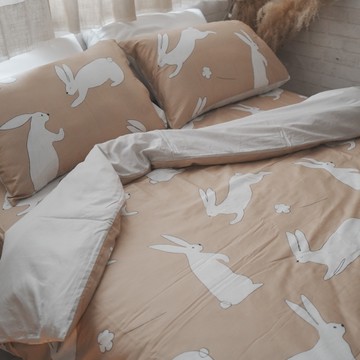 蹦蹦兔咖 Q3加大床包＋雙人鋪棉兩用被四件組 100%精梳棉(60支) 台灣製 棉床本舖