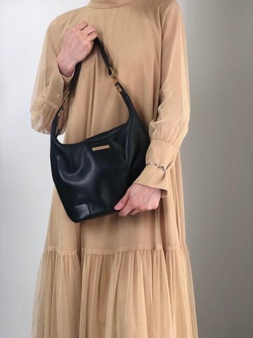 【日本直送 名牌中古包】GUCCI 古馳 側背包 黑色 品牌標誌 壓克力飾牌 皮革 亮片 復古 古董 mahiw3