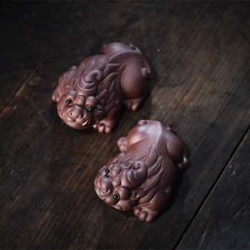 手工制作原礦宜興名家紫砂茶寵擺件貔貅功夫茶招財配件茶具