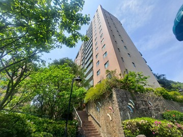 黃莉溱中信~綠景電梯四房~知名建設低公設｜台北市內湖區金龍路