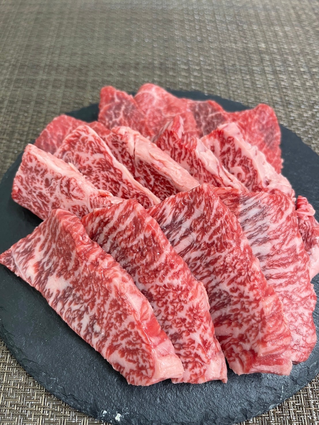 黒毛和牛　上赤身焼肉　100g