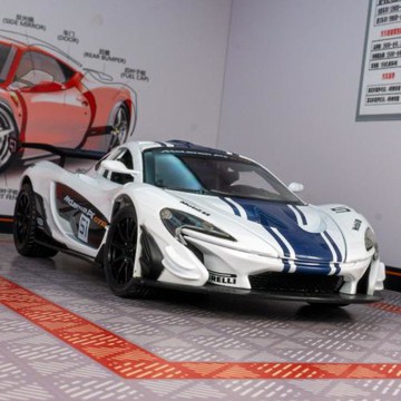 斯速卡RW8924仿真P1 GT合金R車模擺件前輪可轉動靜態避震玩具汽車