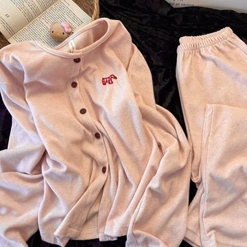 【臺灣出貨】韓系粉糯嘰嘰可愛小狗睡衣女 秋冬季加厚保暖德絨家居服套裝可外穿 春秋磨毛保暖睡衣 簡約溫柔風睡眠兩件套