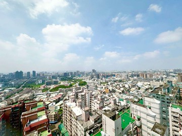 專任潭子中山商圈｜無敵視野正樓中樓大4房雙車位｜台中市潭子區中山路一段