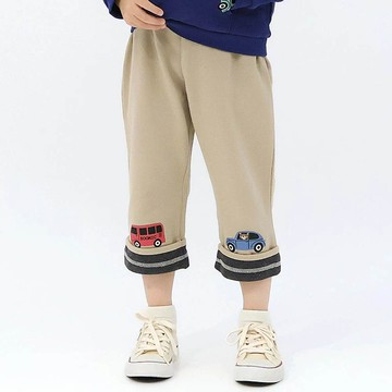日本 ZOOLAND - 春季出遊印花反摺七分褲-車車兜風-卡其