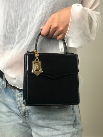 【日本直送名牌中古包】Yves Saint Laurent 伊夫聖羅蘭 側肩包 黑色 YSL 吊飾 皮革 2WAY gmjhfk