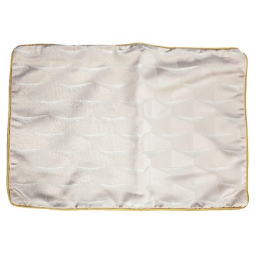 好物良品 長形簡約輕奢立體三角刺繡沙發抱枕 米色  30 x 50cm