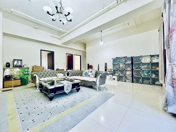 A★左營高鐵｜福山學區陽台進出四房三衛浴+雙車位｜高雄市左營區自由四路