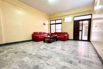 鬧中取靜需整理傳統透天｜鄰近文南商圈｜台南市南區金華路二段