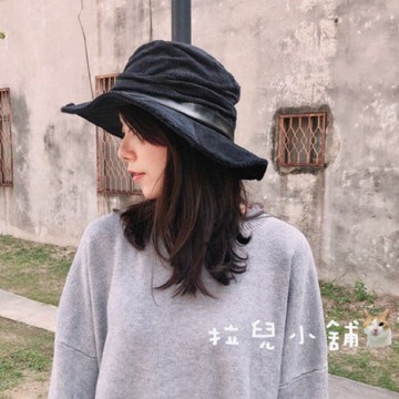 「拉兒小舖」台灣現貨 日系 韓版  素面 皮革拼接 燈芯絨 漁夫帽 遮陽帽 盆帽