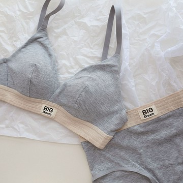 【台灣發貨】薄款少女文胸罩套裝 複古螺紋內衣女學生運動無鋼圈顯小三角杯性感 少女文胸  內衣套裝