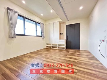 龍岡南亞漂亮邊間四房車｜桃園市中壢區龍川三街