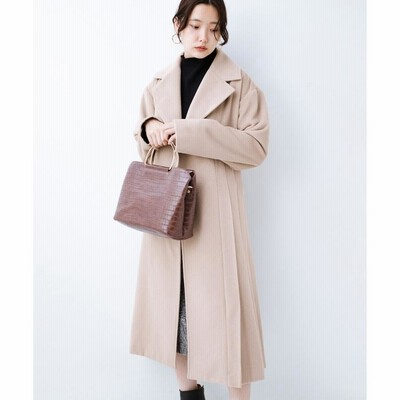 ハコ】さりげなく女度を上げてくれるプリーツロングコート