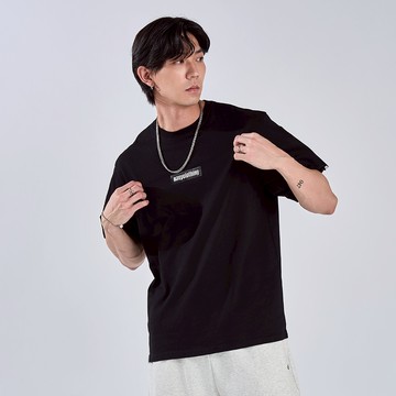 CACO-背圖速度感文字短T‧情侶款(二色)-男【J1NA040】