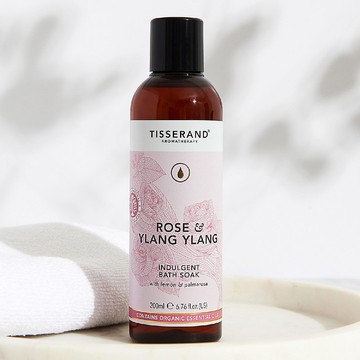 【英國原裝進口】玫瑰與伊蘭精油泡泡浴