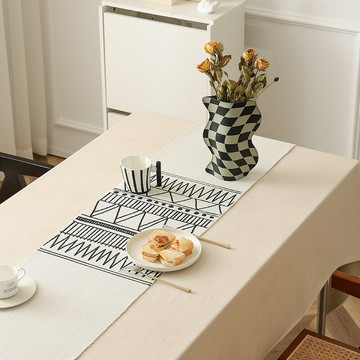 『百貨屋二號』歐式風黑色印花簇絨桌旗簡約風長方形棉線印花桌面邊柜蓋巾滌綸