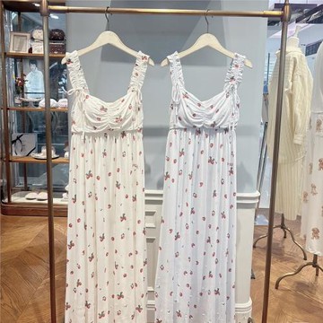 《gp同款~帶胸墊》夏日女吊帶睡裙軟綿綿gp女睡裙帶胸墊免穿文胸