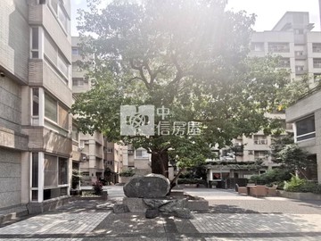 林鼎願景三房平車｜台中市西屯區洛陽路