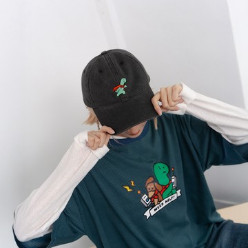 QUEENSHOP_ S 女裝 JOGUMAN BRACHIO 刺繡棒球帽【07021006】