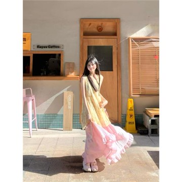 法式復古黃色碎花連衣裙女夏季2025新款小個子疊穿吊帶無袖背心裙