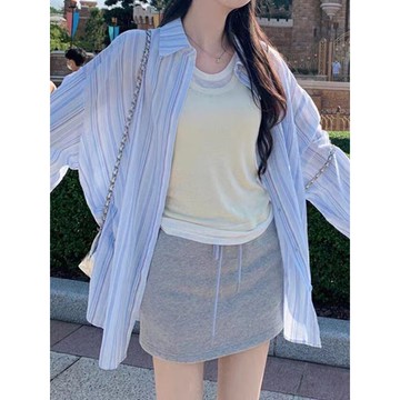 【🍒櫻桃大尺碼】大尺碼襯衫 藍色條紋薄款防曬襯衫外套女夏小眾設計感法式上衣