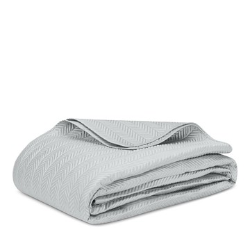 Matouk Netto Quilted Coverlet, Full/Queen