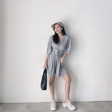 【Aa.chic出清5折起】莫代爾V領綁帶套裝(三色).女裝/莫代爾/v領/綁帶/套裝/休閒【C05A909】