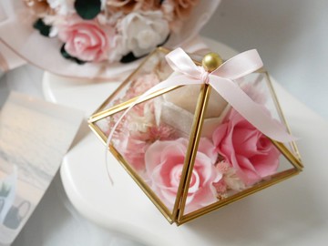 不凋花戒指盒【愛戀】情人節禮/告白/生日/永生花/結婚/對戒