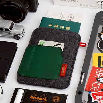 GOURTURE - 出國走走護照夾 / 護照套 三層款【松花綠】