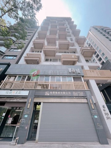 林口A9家樂福商圈長滎薈城2房｜新北市林口區仁愛路二段