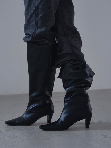 Leather Handcrafted Flexi Boots [Black]