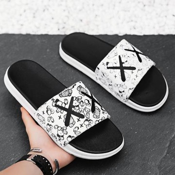 一字拖男夏季外穿學生運動拖鞋男款室外防滑軟底網紅沙灘大碼涼拖