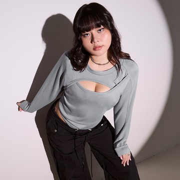 雲朵棉胸前鏤空長袖上衣  MUA