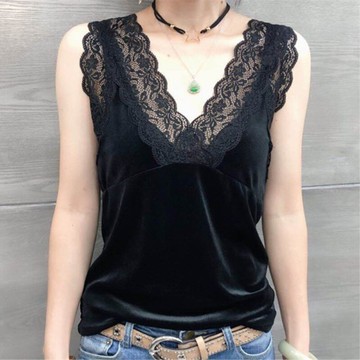 秋冬新款性感V領蕾絲花邊金絲絨背心吊帶女無袖絲絨打底衫上衣潮1入