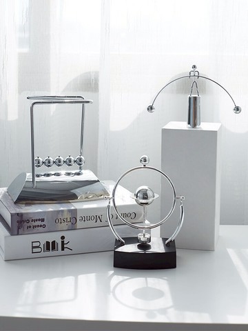 創意牛頓擺球混沌儀擺件磁懸浮裝飾品家居客廳書桌桌電視柜小擺設