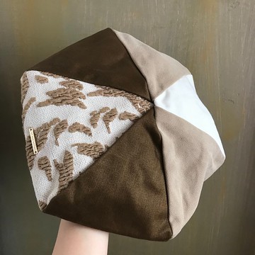 Beret 貝雷帽 | 畫家帽 | 六邊剪裁 | 啡杏配提花針織
