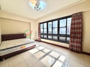 中西區｜頂美公園旁｜朝南間間套房雙車墅｜台南市中西區頂美三街