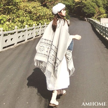 【Amhome】民族風旅遊大披肩羊絨感外搭雙面圍巾斗篷流蘇空調房披風毯潮流 # 114793(現貨+預購)