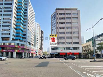 【企業霸主駐點首選】O4捷運三角窗整棟電梯大樓｜高雄市前金區中正四路