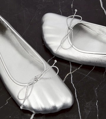 Balenciaga Fetish leather ballet flats