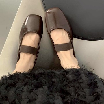 白鳥麗子 [現貨快出] 方頭鞋 瑪莉珍純色皮革一字鬆緊帶平底包鞋