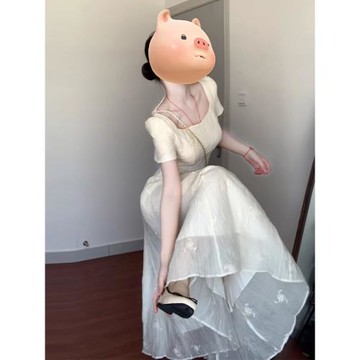 (免運)法式初戀白色方領連衣裙女夏季新款溫柔風氣質別致收腰a字長裙子