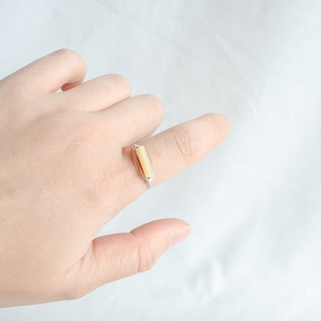 Shell – Long & Slim – Silver ring – Natural Stone Ring