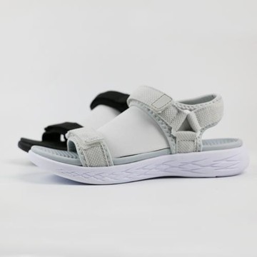 2023夏季新品外貿魔術貼露趾沙灘鞋軟底輕便防滑運動休閑涼鞋女鞋