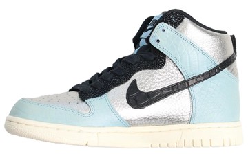 WMNS DUNK HIGH LX METALLIC SILVER MICA BLUE