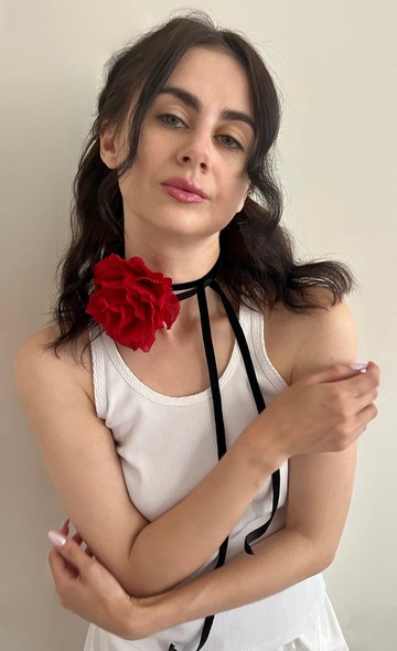 大型絲滑花朵 紅色絲絨頸鍊/項鍊 維多利亞玫瑰 波希米亞 歌德風頸鍊