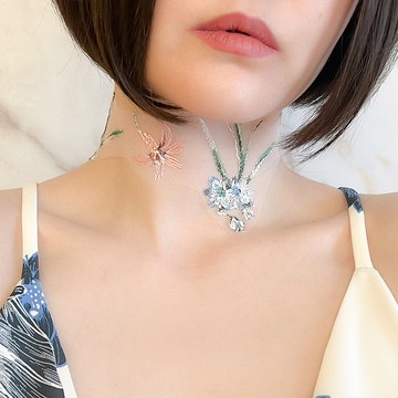 雨未落，花已凋 / 多彩紋身蕾絲頸鍊 SV549